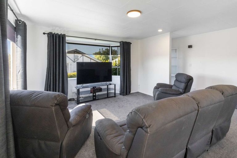 Photo of property in 17 Susan Street, Pukehangi, Rotorua, 3015