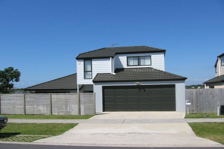 Photo of property in 11 Coventry Way, Long Bay, Auckland, 0630