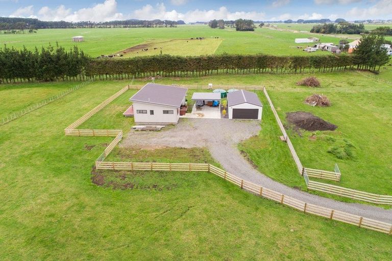 Photo of property in 212 Puke Puke Road, Himatangi, Foxton, 4891