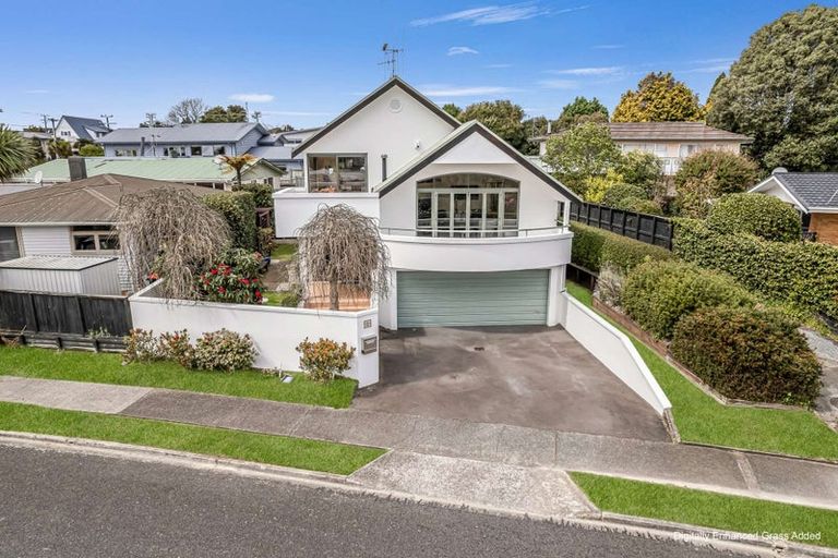 Photo of property in 2 Mahoe Street, Matua, Tauranga, 3110