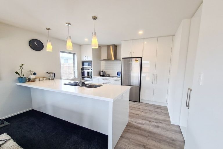 Photo of property in 18 Meyer Crescent, Halswell, Christchurch, 8025