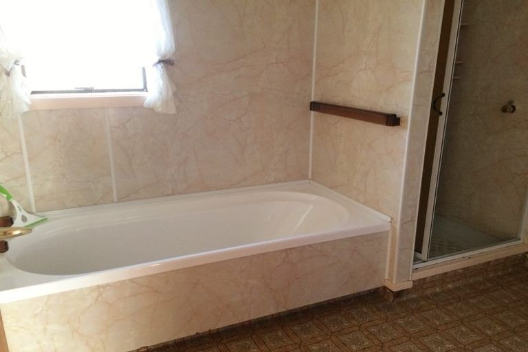 Photo of property in 181 Beacon Point Road, Wanaka, 9305