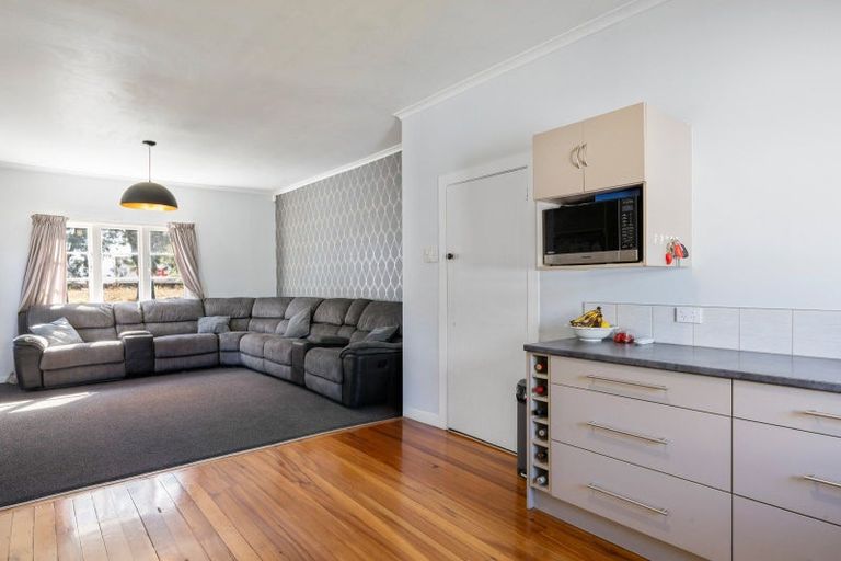 Photo of property in 12 Tui Avenue, Forest Lake, Hamilton, 3200