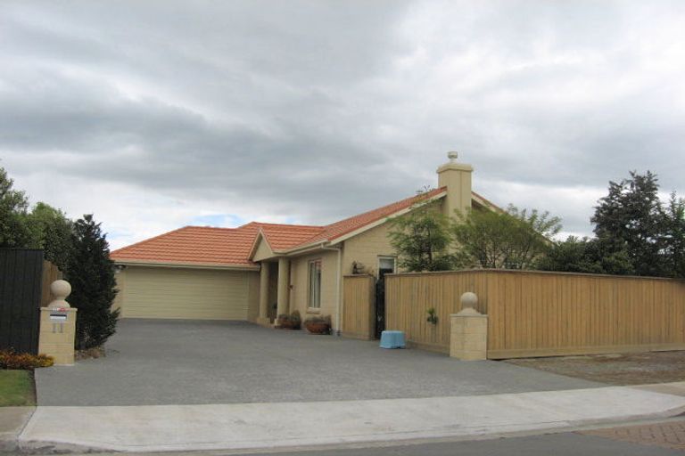 Photo of property in 11 Goodwood Close, Rangiora, 7400