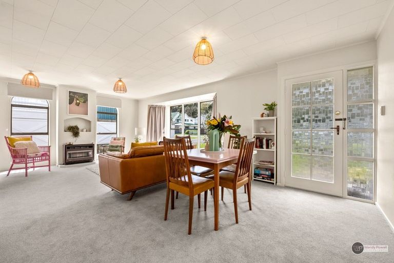 Photo of property in 1/44 Cruickshank Road, Clouston Park, Upper Hutt, 5018