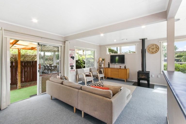 Photo of property in 1034 Fitzroy Avenue, Mahora, Hastings, 4120