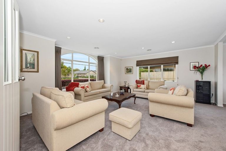 Photo of property in 19 Palliser Drive, Huntington, Hamilton, 3210