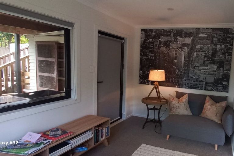 Photo of property in 40 Mcmaster Street, Greytown, 5712