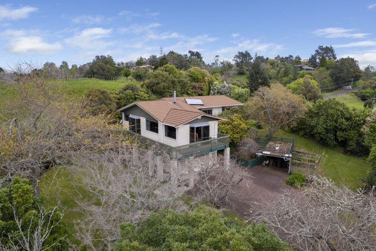 Photo of property in 16 Freeth Drive, Ridgewood, New Plymouth, 4371