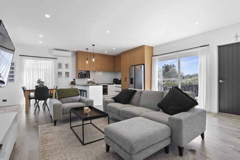 Photo of property in 34 Berba Lane, Westgate, Auckland, 0814