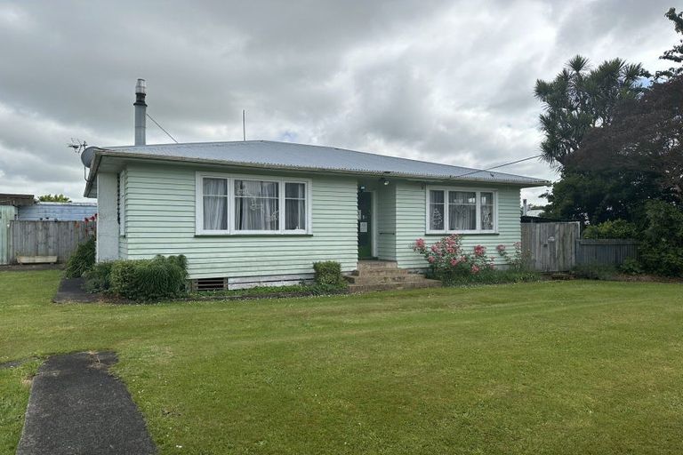 Photo of property in 22 Conway Road, Eltham, 4322