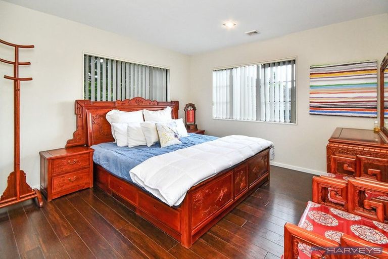 Photo of property in 25a Elias Court, The Gardens, Auckland, 2105