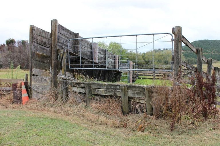 Photo of property in 1453 Tangowahine Valley Road, Tangowahine, Dargaville, 0372