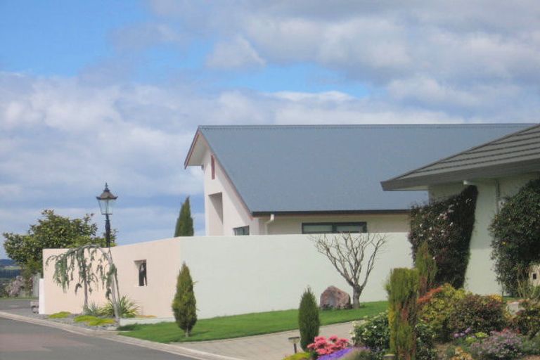 Photo of property in 17 Whetu Place, Nukuhau, Taupo, 3330