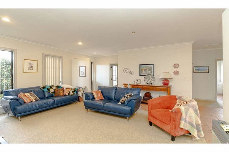 Photo of property in 7a Oakridge Drive, Kerikeri, 0230