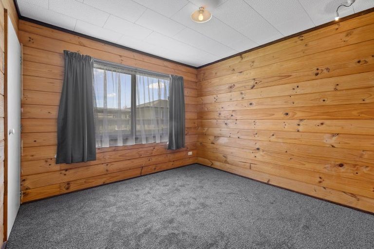 Photo of property in 30 Konene Street, Utuhina, Rotorua, 3015