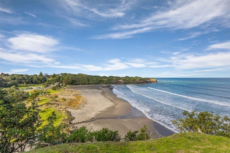 Photo of property in 41 Gisborne Terrace, Opunake, 4616