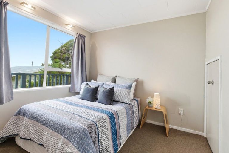 Photo of property in 10 Laurent Place, Kingston, Wellington, 6021