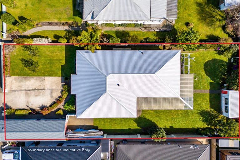 Photo of property in 17 Albion Street, Hawera, 4610