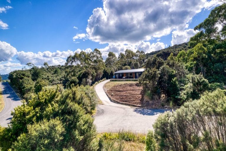 Photo of property in 5866a Russell Whakapara Road, Russell, 0272
