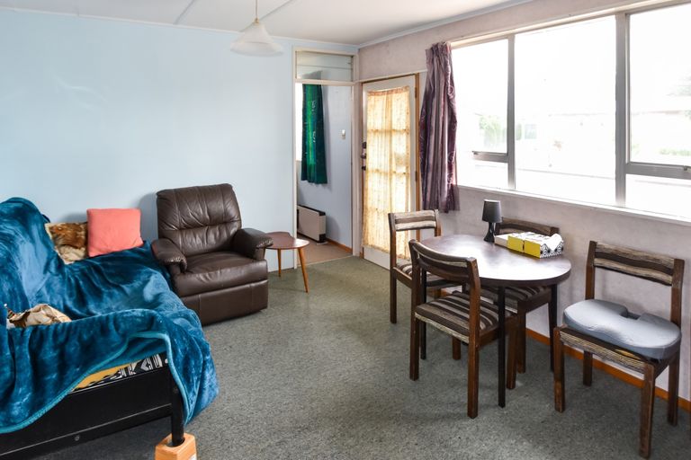 Photo of property in 17 Omahau Crescent, Twizel, 7901