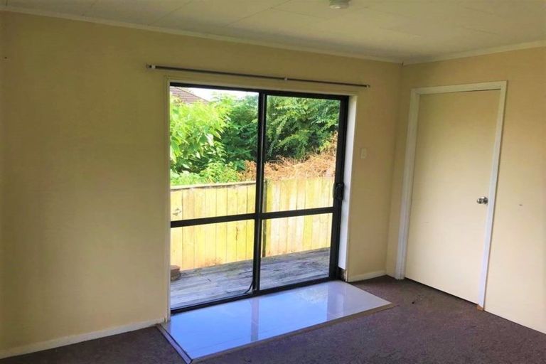 Photo of property in 9 Stewart Place, Otara, Auckland, 2023