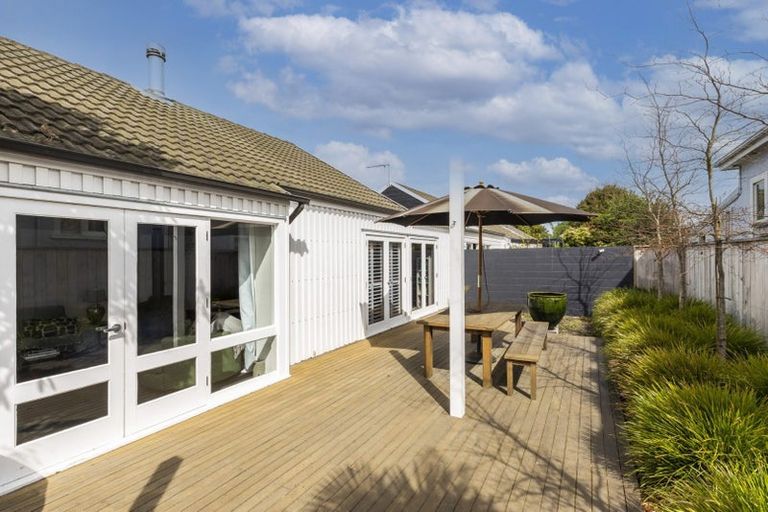 Photo of property in 3/65 Idris Road, Fendalton, Christchurch, 8052