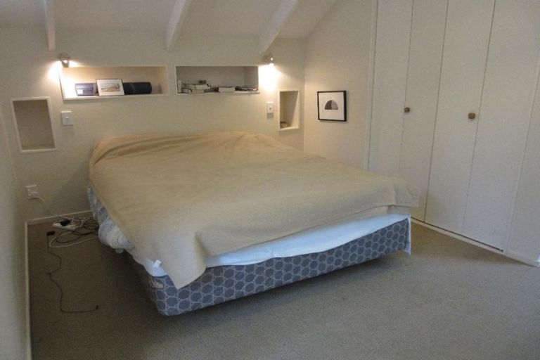 Photo of property in 123a Glenmore Street, Kelburn, Wellington, 6012