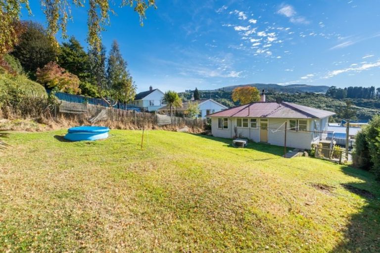Photo of property in 163 Brockville Road, Brockville, Dunedin, 9011