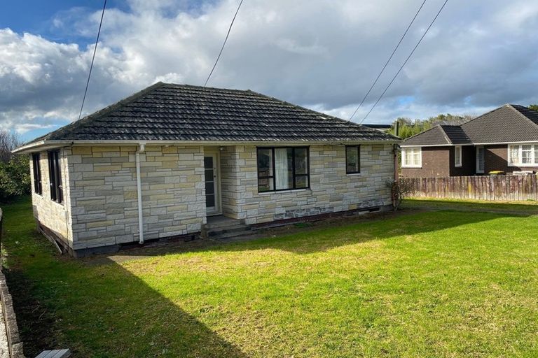 Photo of property in 6 Fields Road, Manurewa, Auckland, 2102