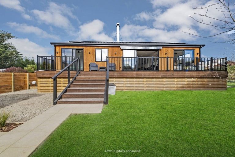 Photo of property in 5 Beach Crescent, Waikuku Beach, 7473