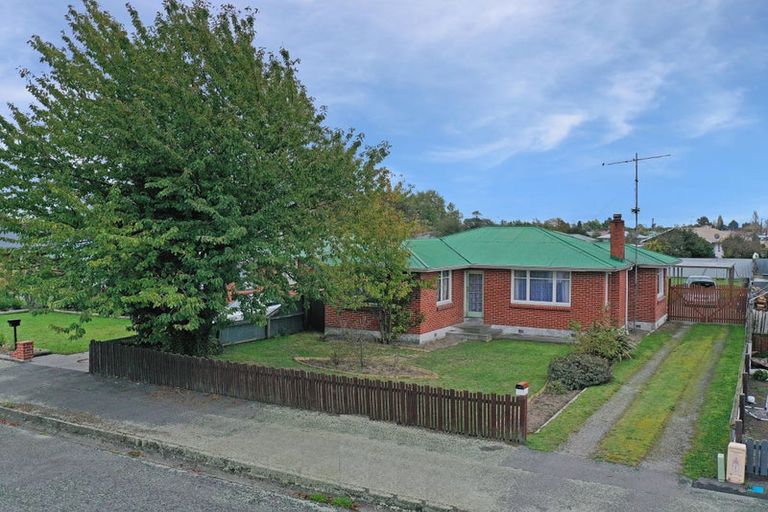 Photo of property in 74 Grove Street, Tinwald, Ashburton, 7700