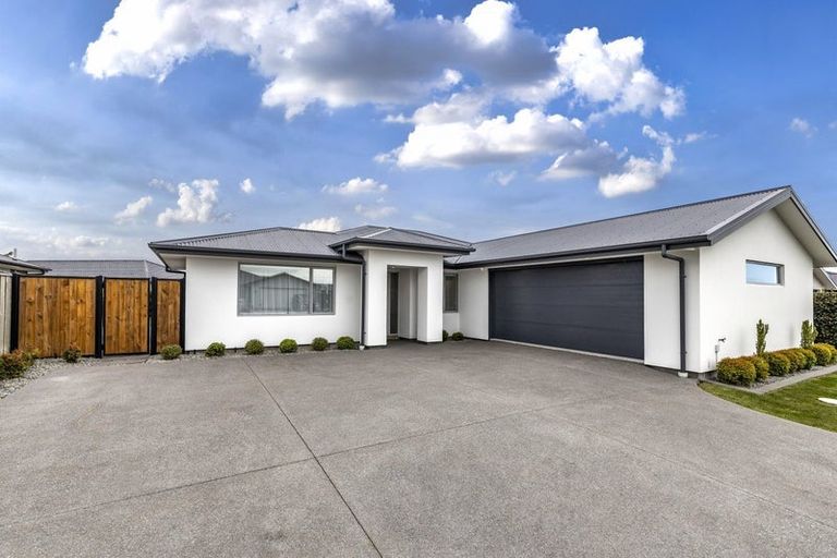 Photo of property in 5 Hickmott Street, Rangiora, 7400