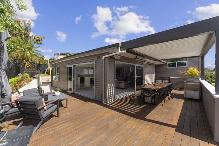 Photo of property in 64 O'halloran Road, Howick, Auckland, 2014