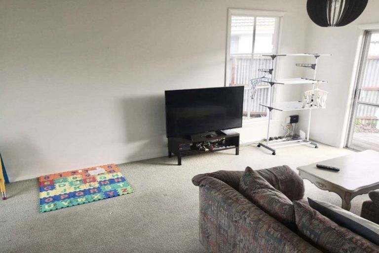 Photo of property in 1 Veitches Road, Bishopdale, Christchurch, 8053