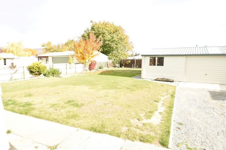 Photo of property in 286 Mackenzie Drive, Twizel, 7901