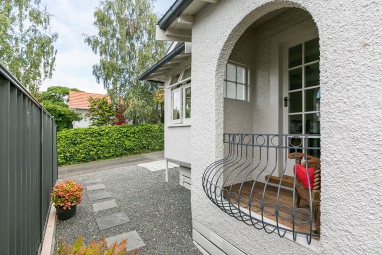 Photo of property in 28a Chambers Street, Havelock North, 4130