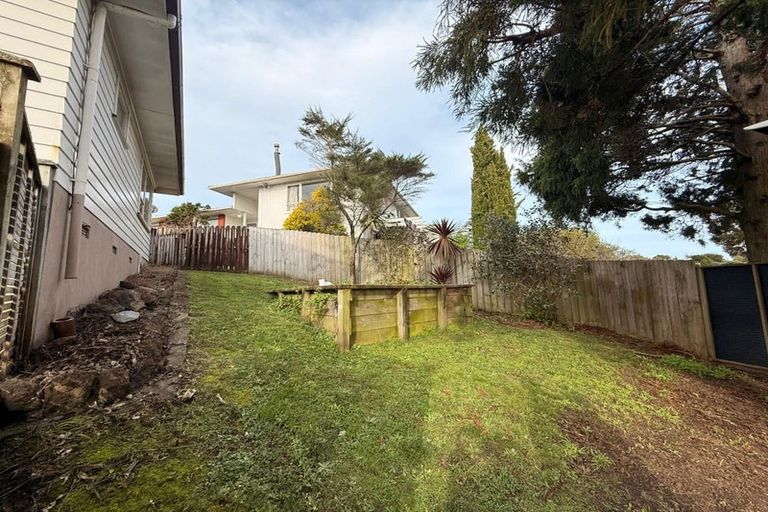 Photo of property in 28 Velma Road, Hillcrest, Auckland, 0627