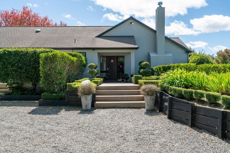 Photo of property in 344 Gillespie Place, Acacia Bay, Taupo, 3385