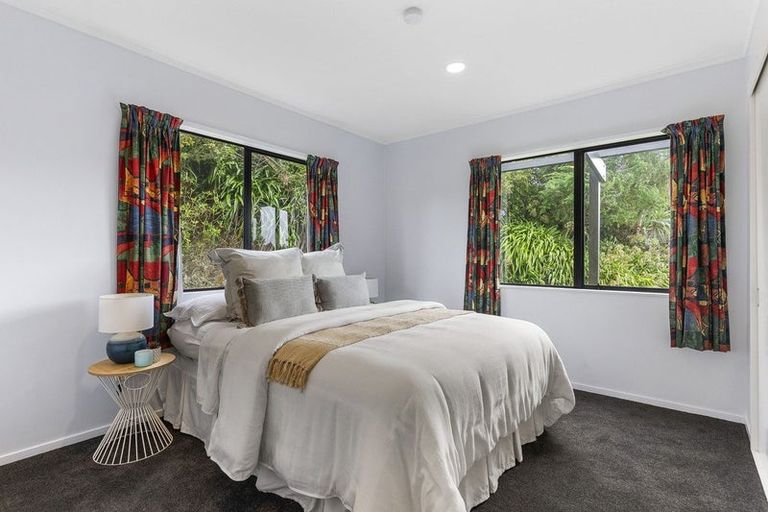 Photo of property in 8 Peter Button Place, Johnsonville, Wellington, 6037