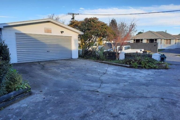 Photo of property in 50 Glenmore Avenue, Casebrook, Christchurch, 8051