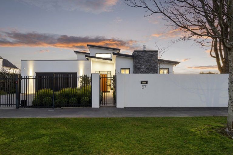 Photo of property in 57 Watford Street, Strowan, Christchurch, 8052