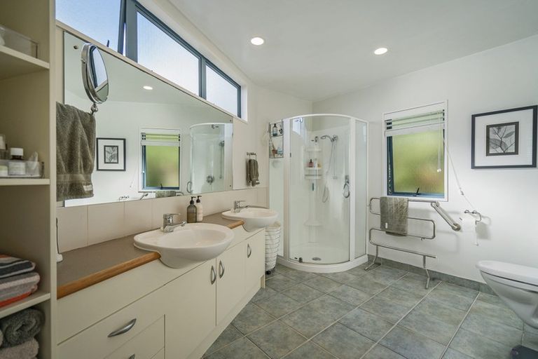 Photo of property in 19 Oceana Heights, Tairua, 3508