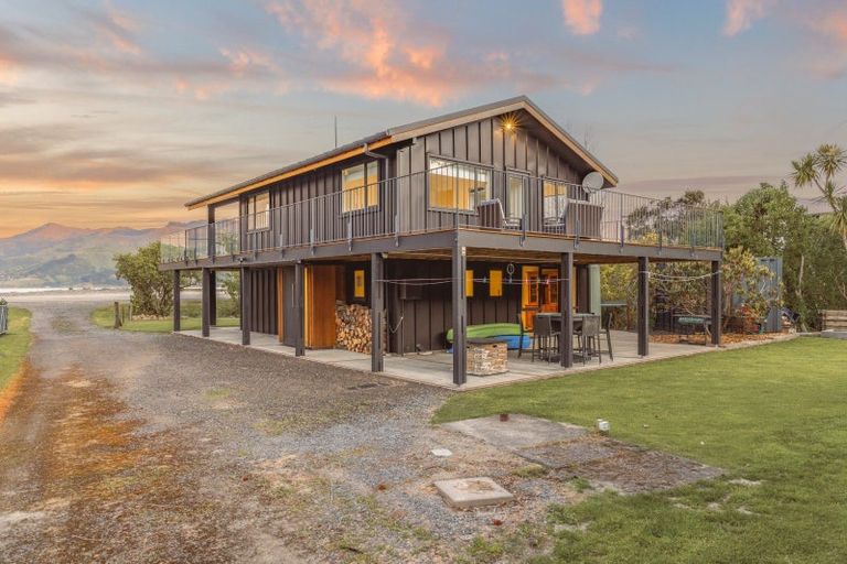 Photo of property in 816 Wainui Main Road, Wainui, French Farm, 7582