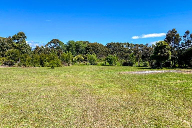 Photo of property in 69 Bishop Road, Parapara, Collingwood, 7182