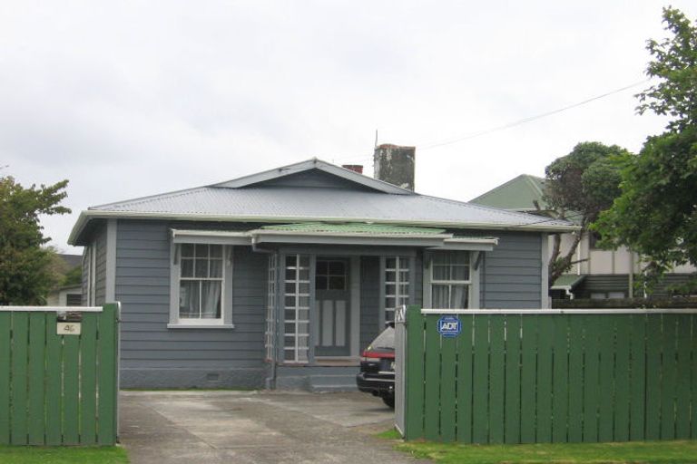 Photo of property in 46 Randwick Crescent, Moera, Lower Hutt, 5010