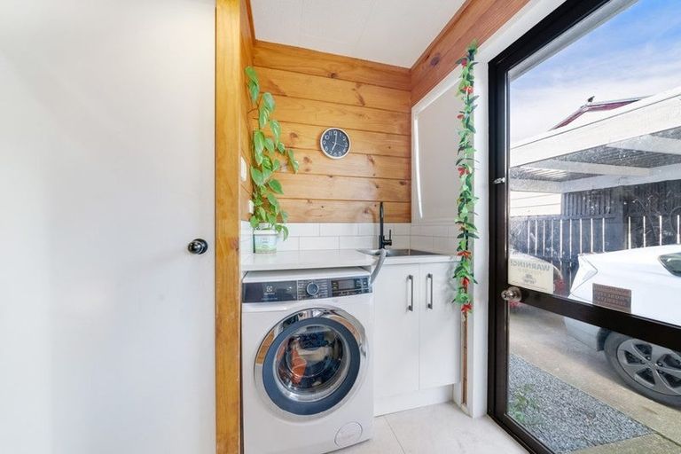 Photo of property in 2/20 Tennessee Avenue, Mangere East, Auckland, 2024