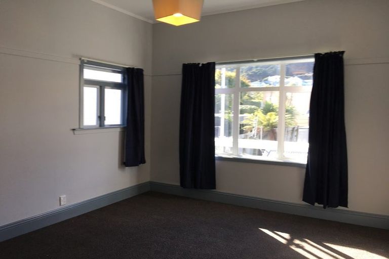 Photo of property in 101 Brougham Street, Mount Victoria, Wellington, 6011