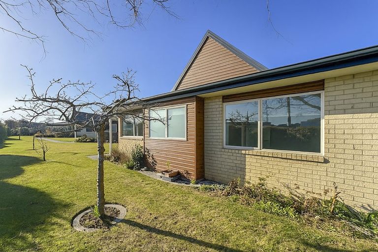 Photo of property in Rivertown Villas, 150 Williams Street, Kaiapoi, 7630