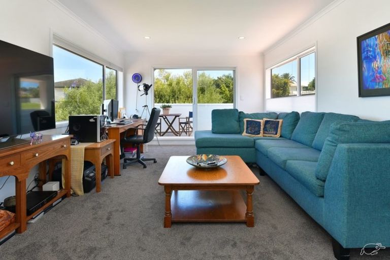 Photo of property in 27 Clansman Terrace, Gulf Harbour, Whangaparaoa, 0930